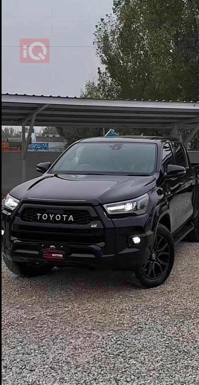 تويوتا هايلوكس